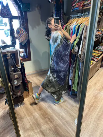 Batik İpek Elbise
