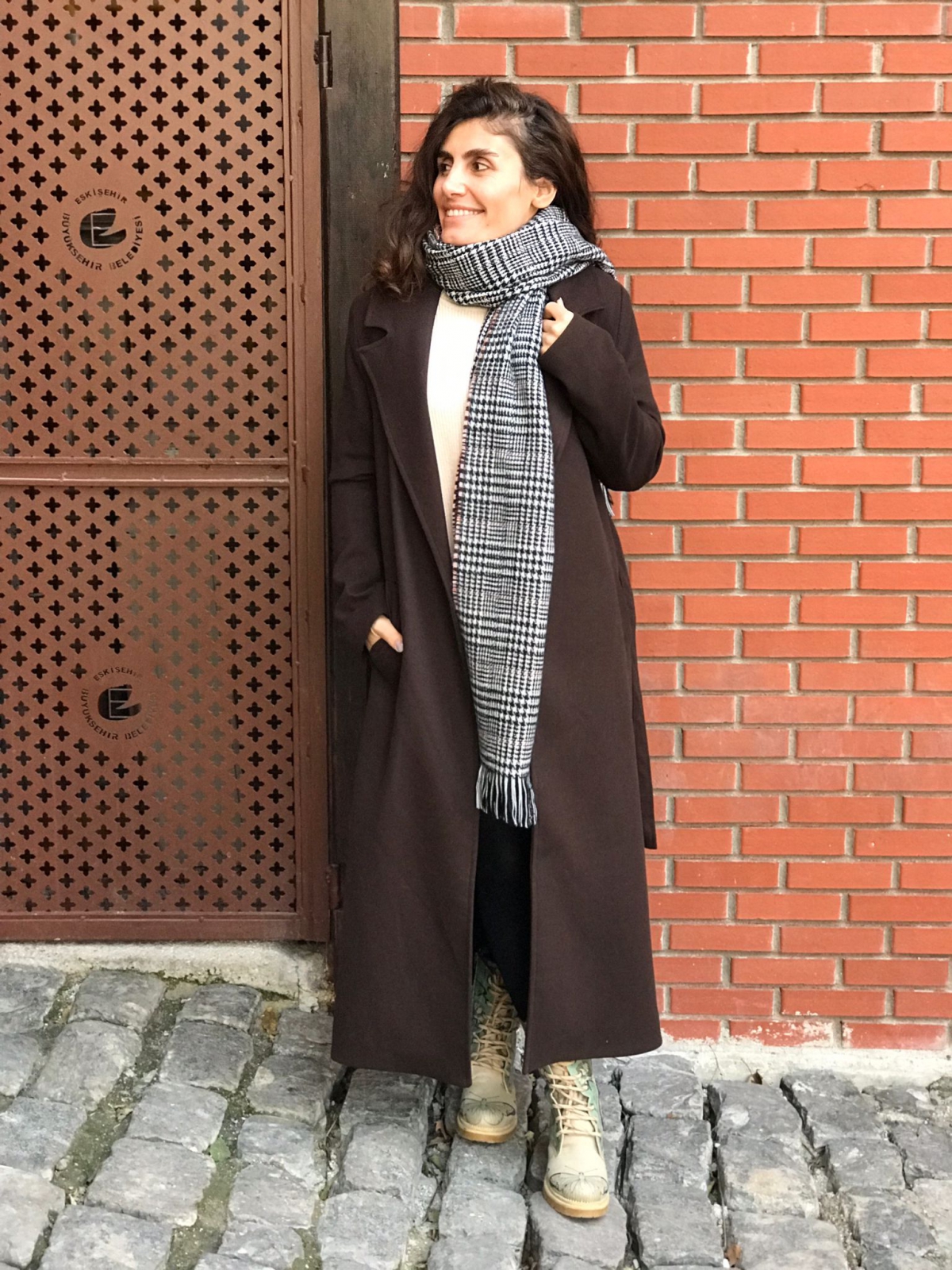 Kaşe kaban kahve