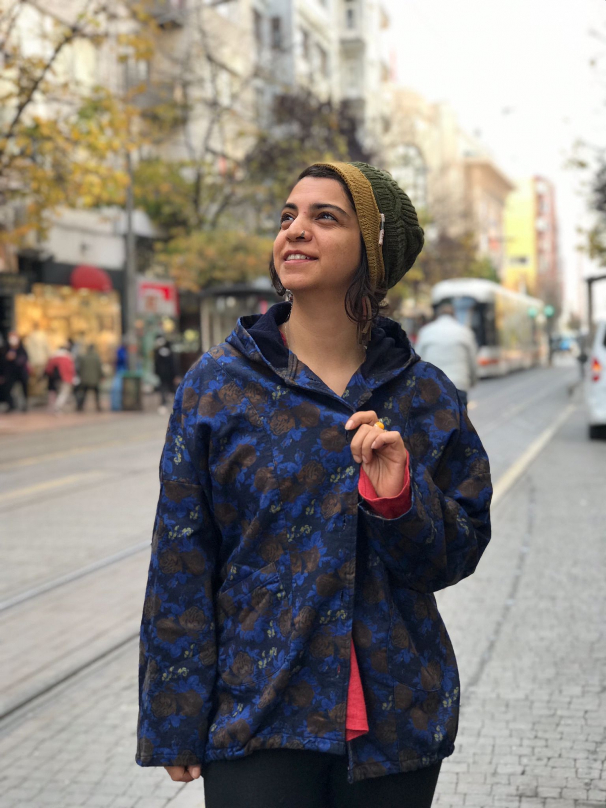 ÇİÇEKLİ KAPŞONLU CEKET