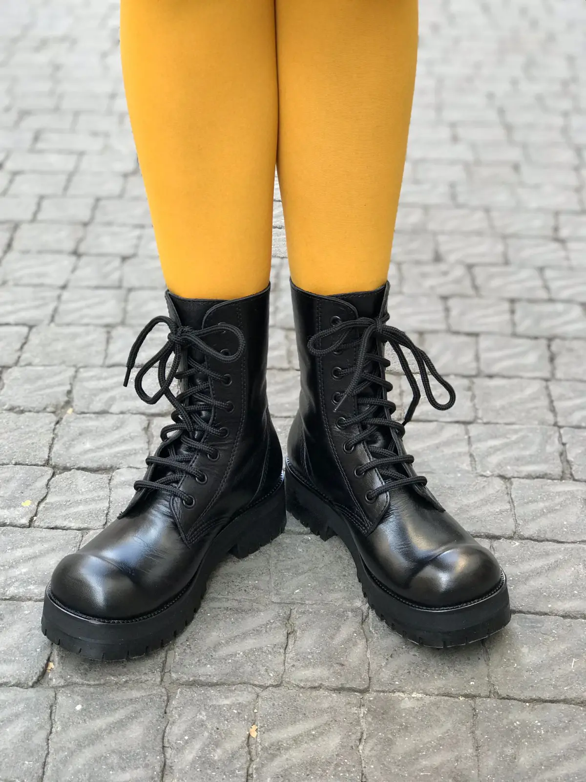 Palyaço postal siyah