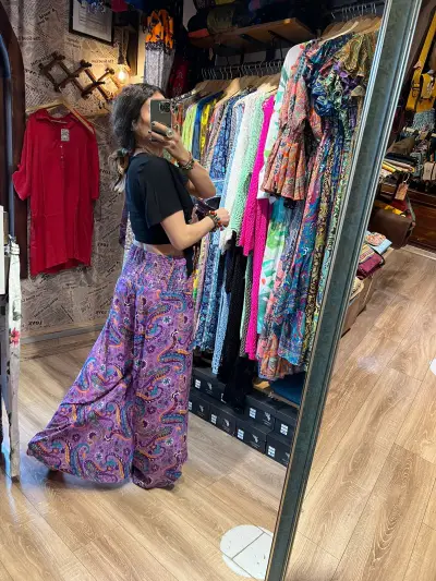 İpek Yırtmaçlı Pantolon