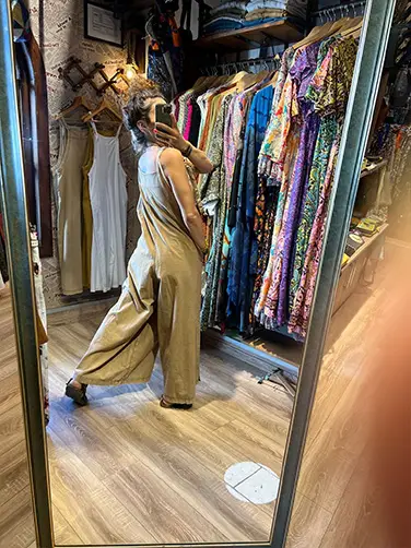 Gülüş Bol Paça Tulum 