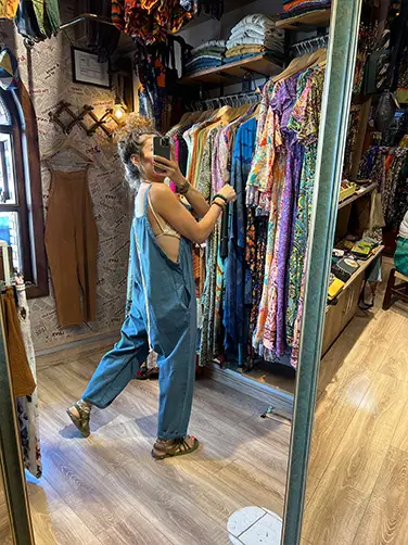Aynur Dar Paça Tulum
