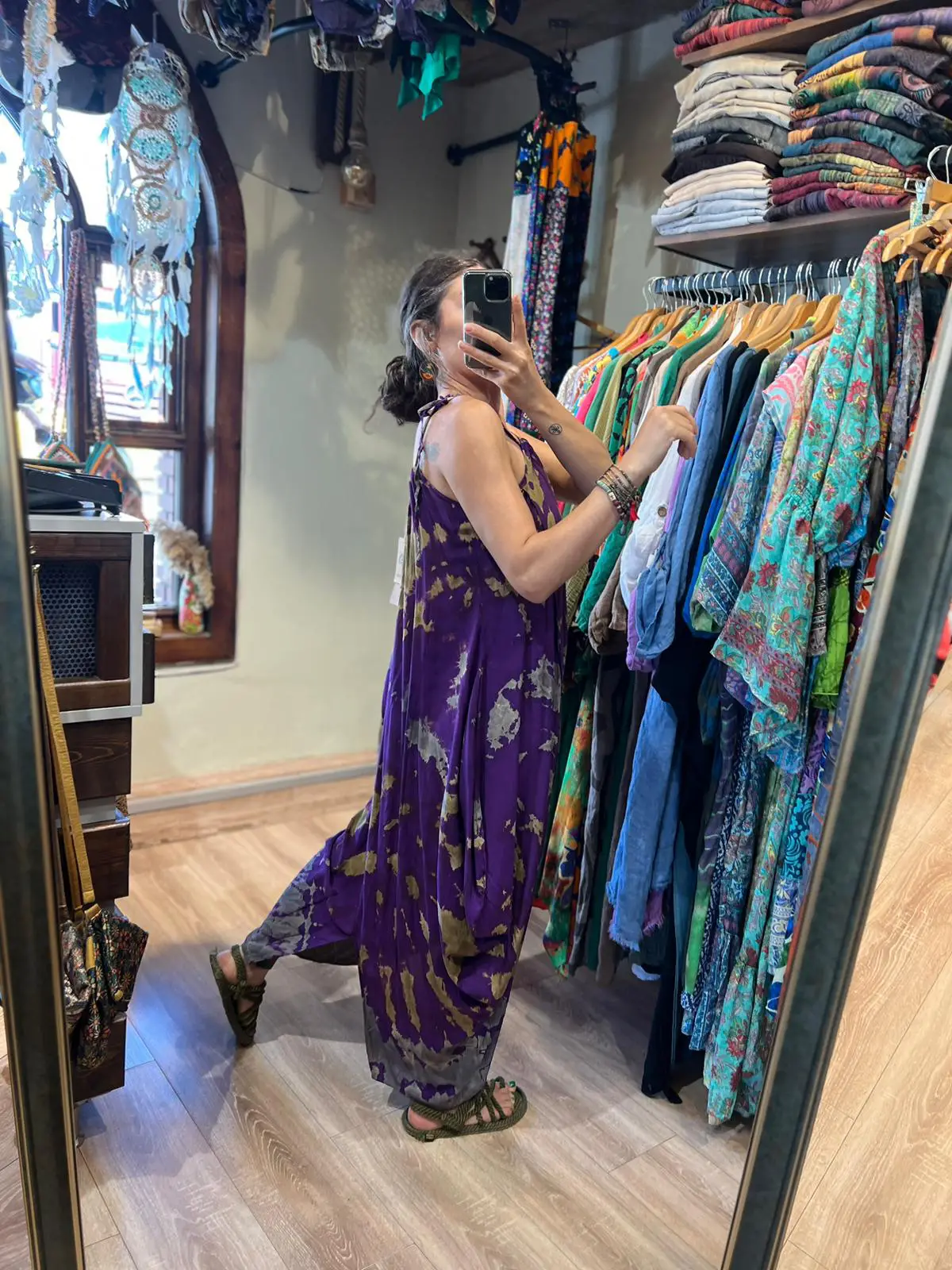 Batik Boyundan Bağlamalı Elbise