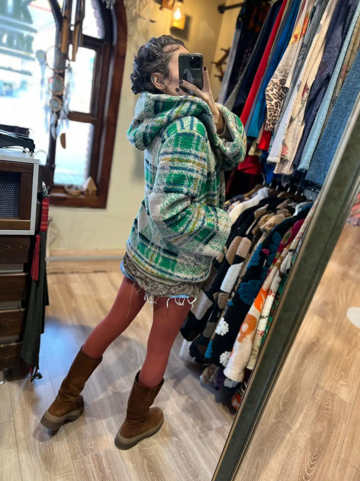 Kısa Keçe Kareli Kaban