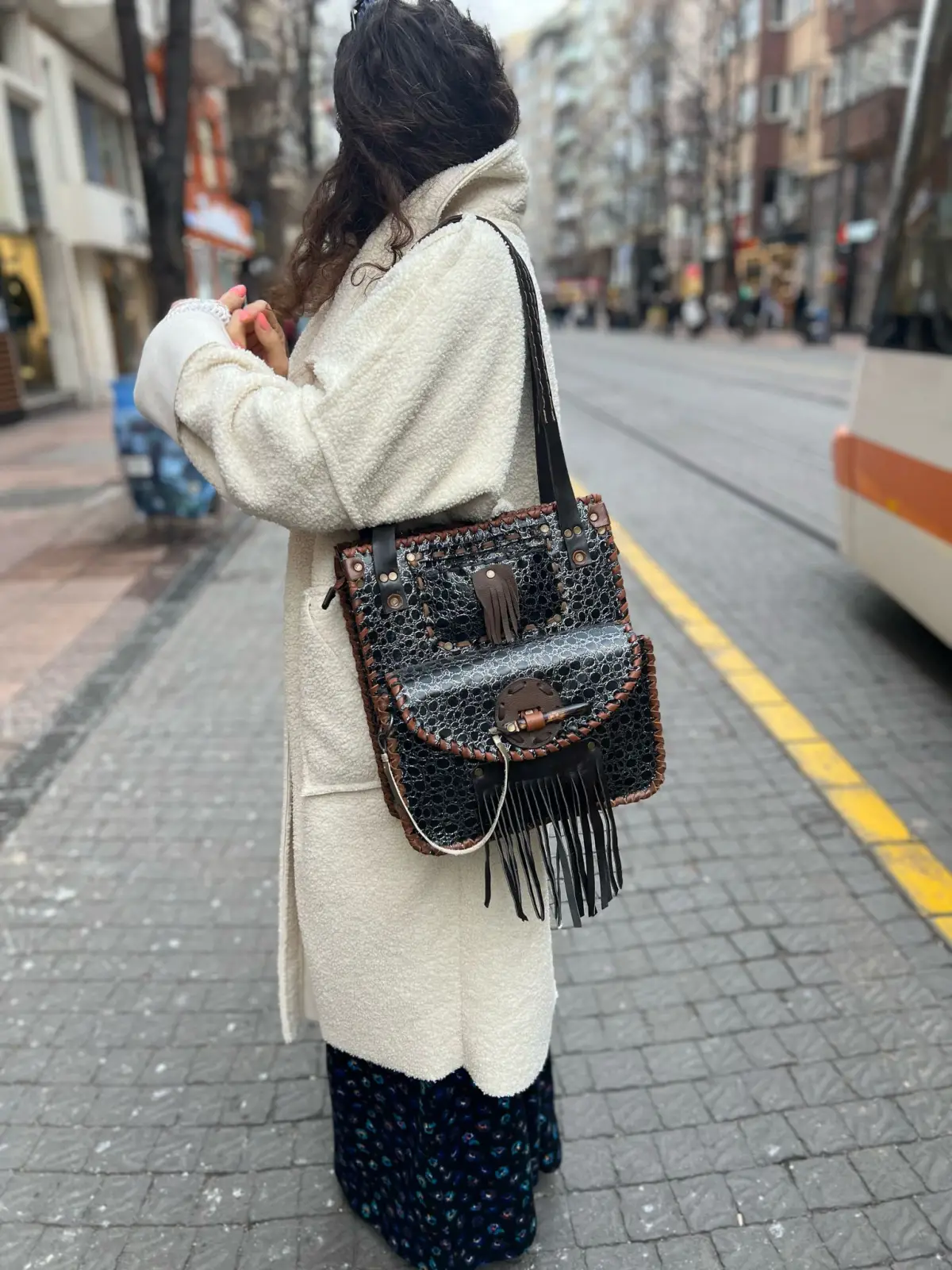 Tasarım Kare Çanta