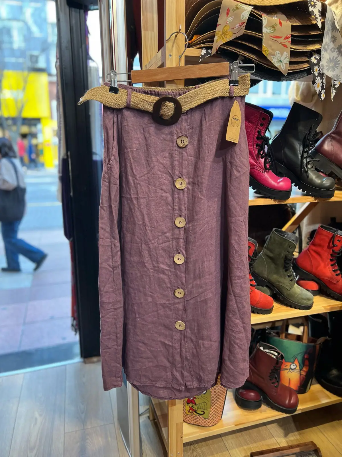 Düğmeli Keten Kemerli Etek