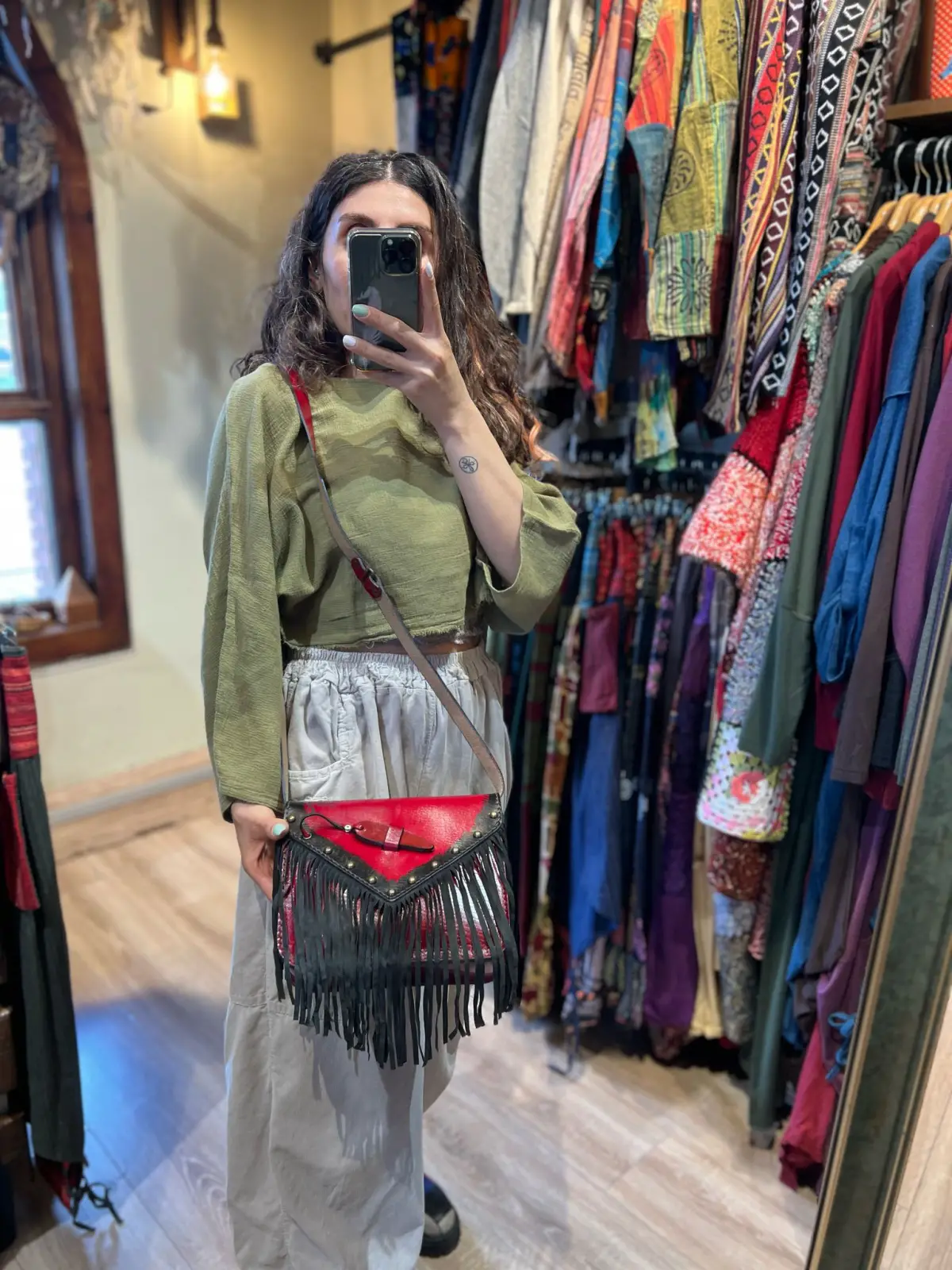 Püskül Deri Çanta