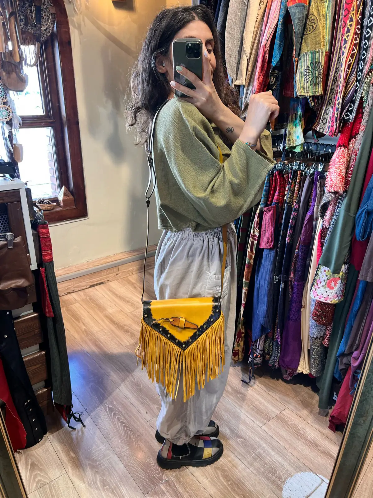 Püskül Deri Çanta