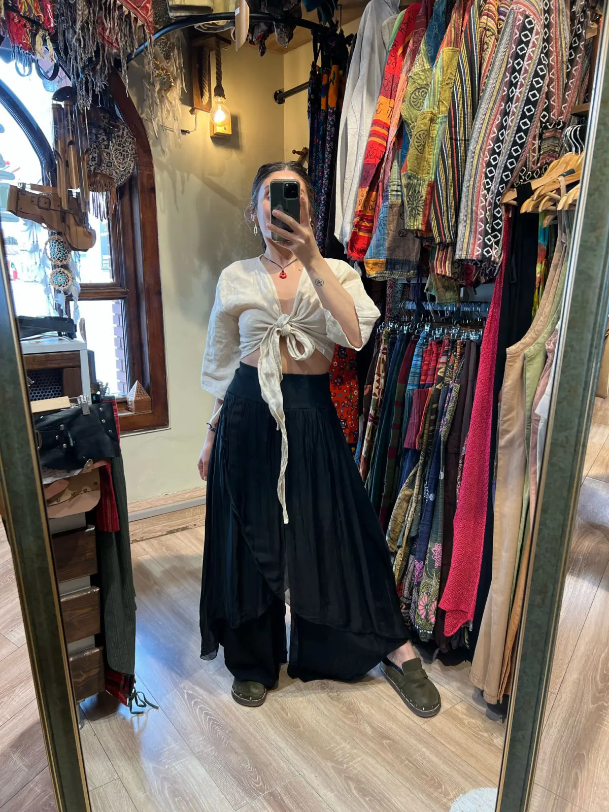 Gülüşüm İpek Pantolon