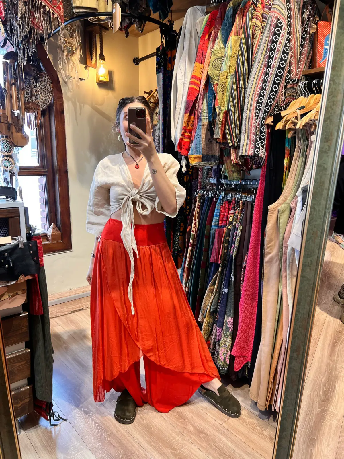 Gülüşüm İpek Pantolon