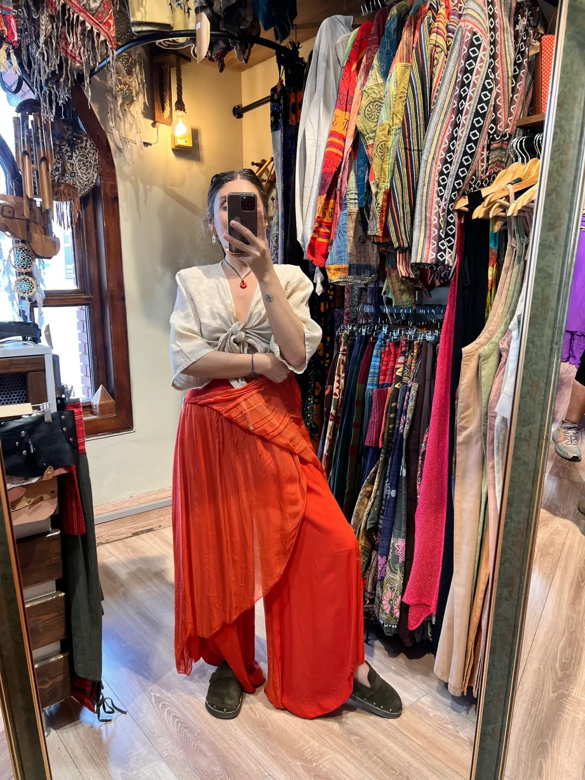 Gülüşüm İpek Pantolon