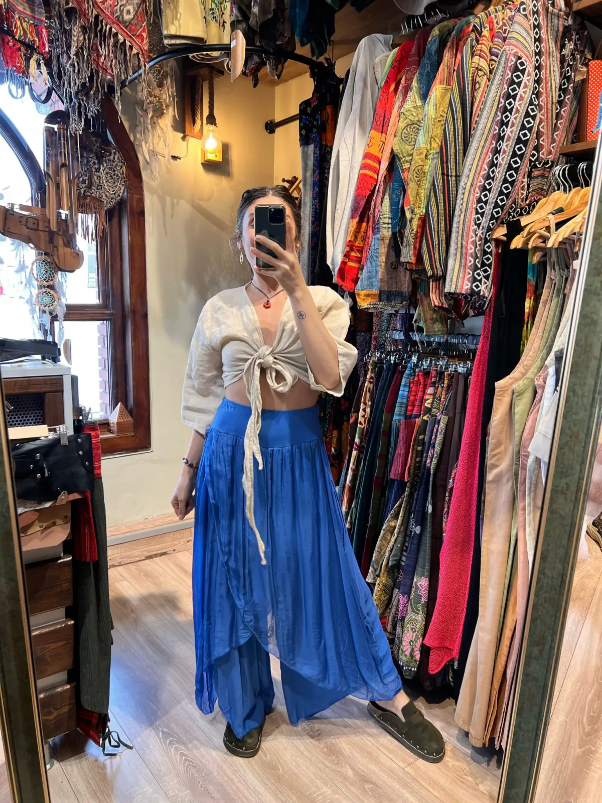 Gülüşüm İpek Pantolon