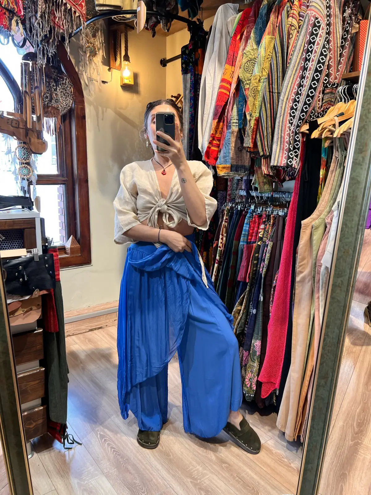 Gülüşüm İpek Pantolon