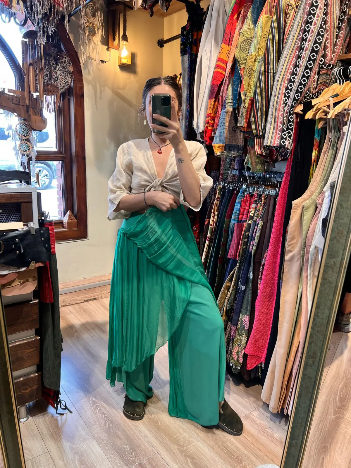 Gülüşüm İpek Pantolon