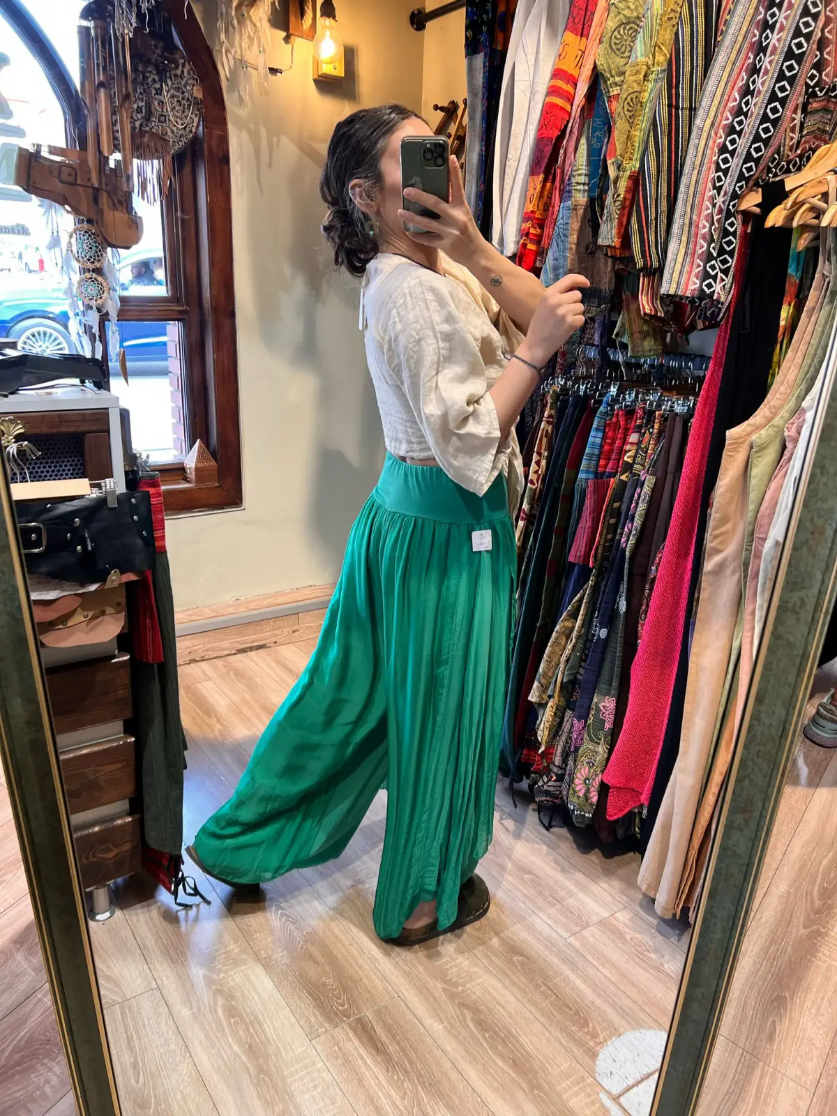 Gülüşüm İpek Pantolon