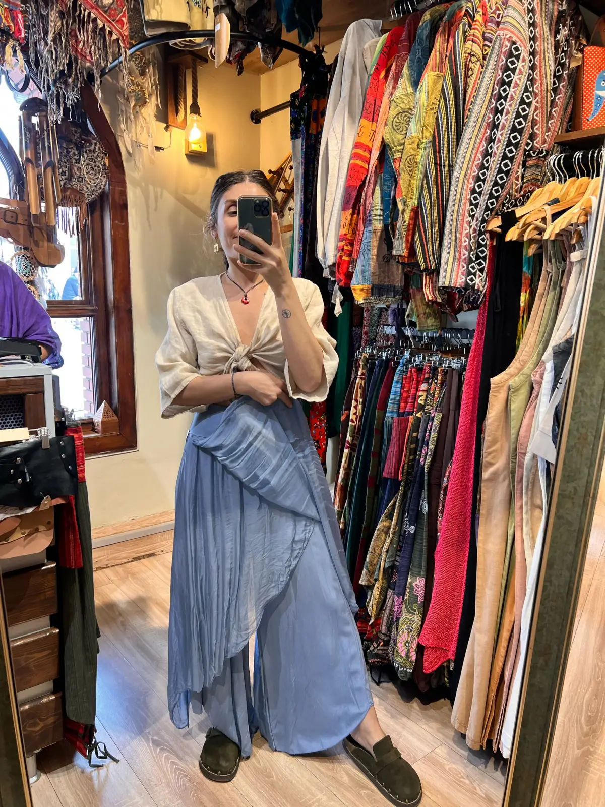 Gülüşüm İpek Pantolon