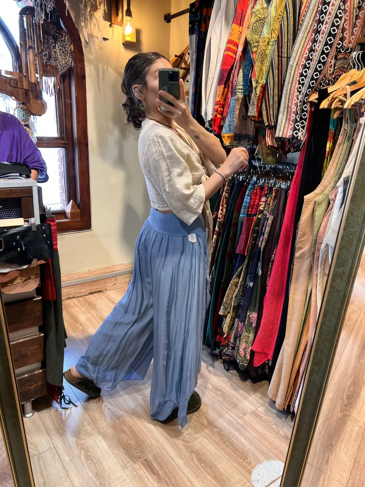 Gülüşüm İpek Pantolon