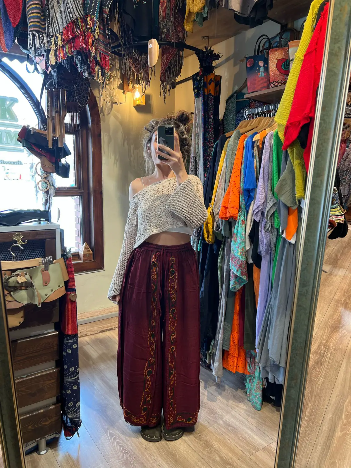 Kapaklı İşli Pantolon 