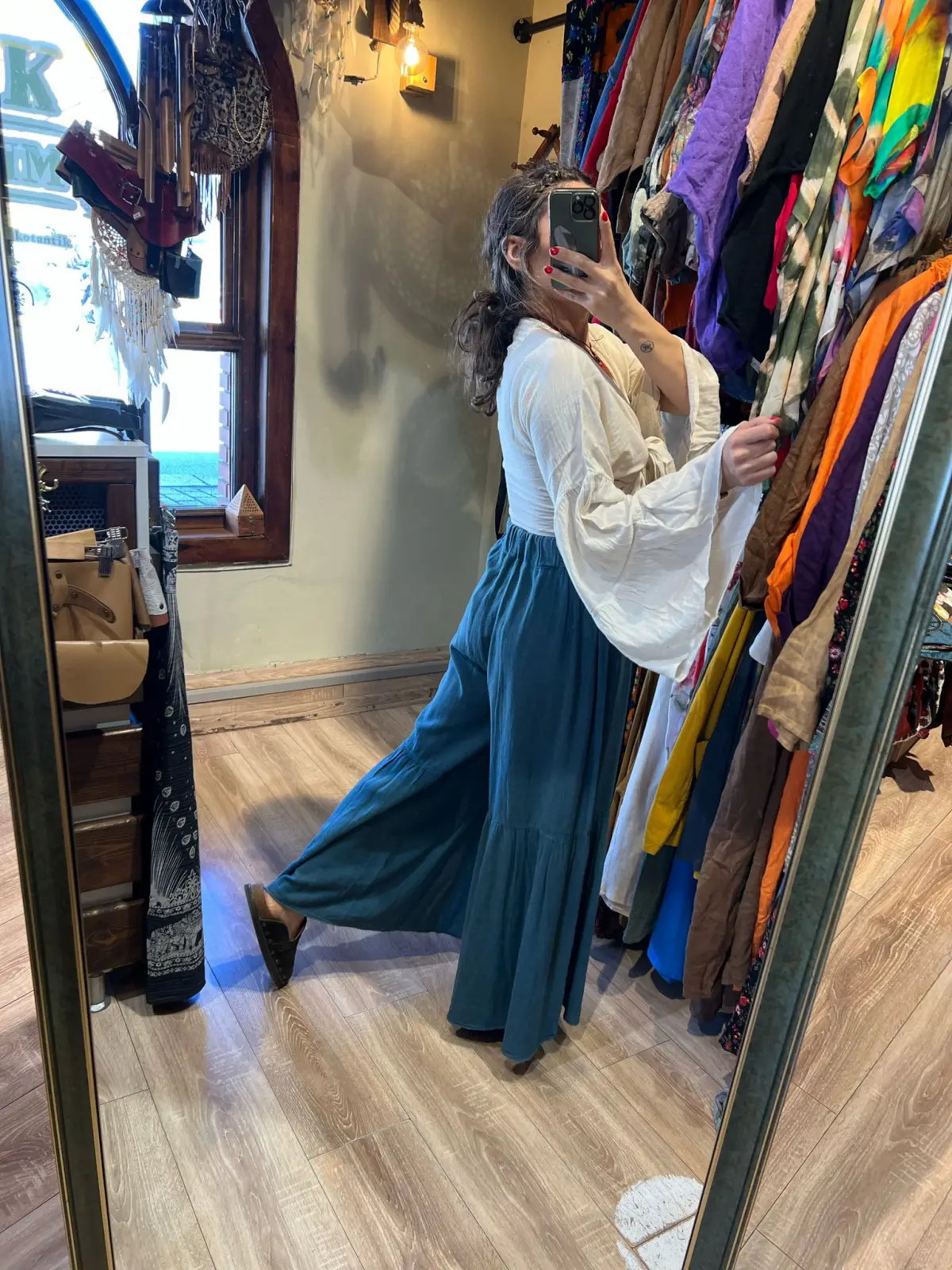 Pamuk Yırtmaçlı Pantolon