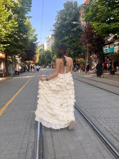 Gülüşlü Elbise