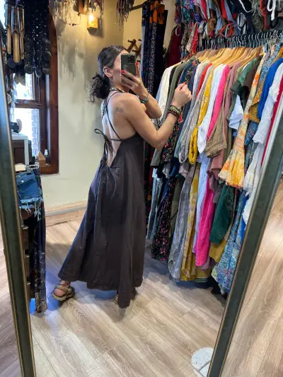 Gülüşün Elbise