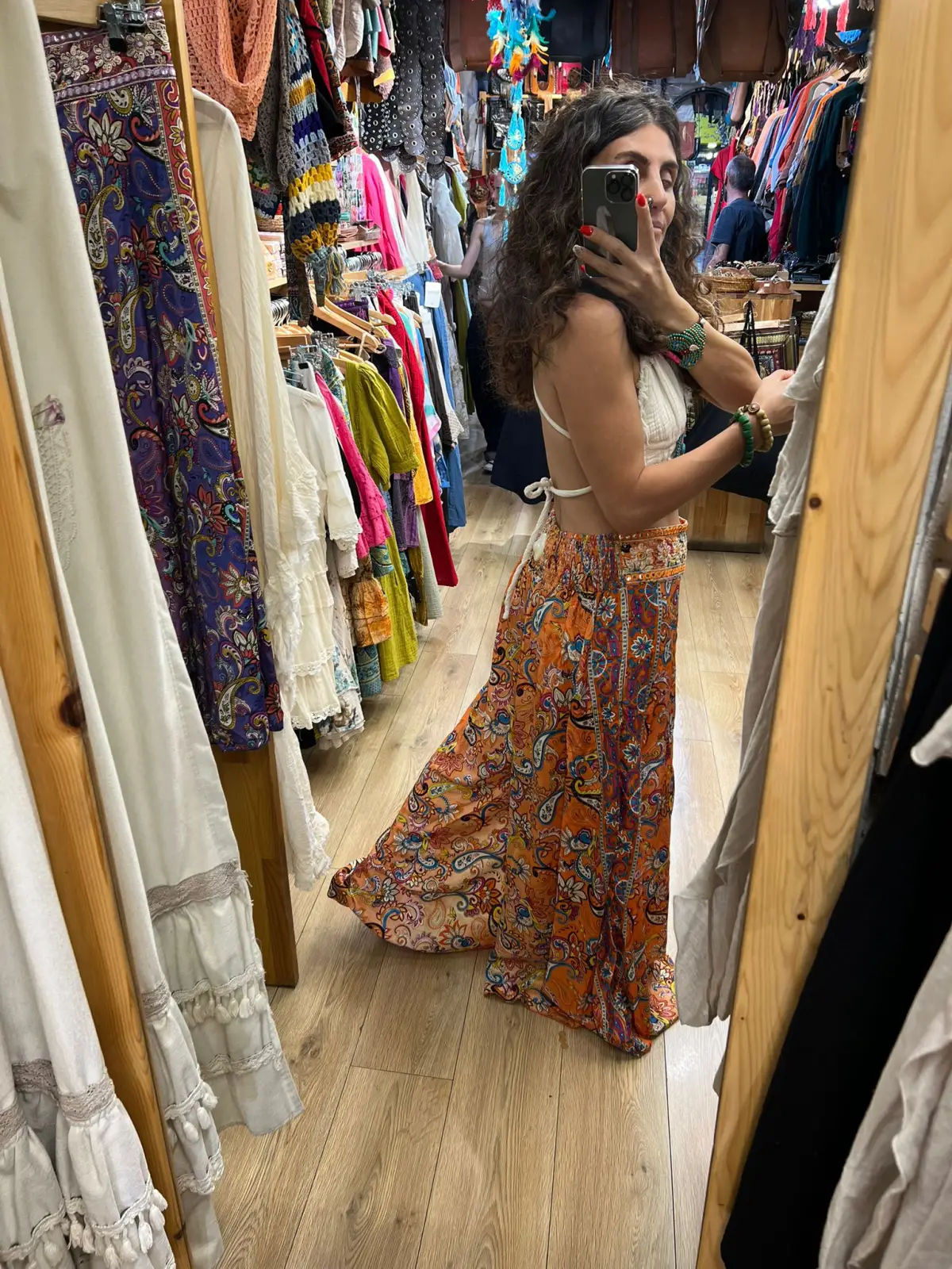 Beli İşli İpek Desenli Pantolon