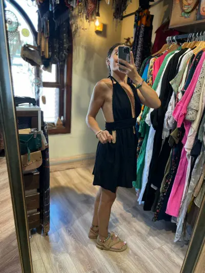 Sevda Elbise