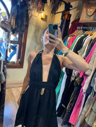 Sevda Elbise
