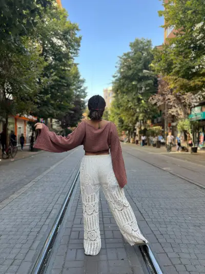 Nora Pantolon