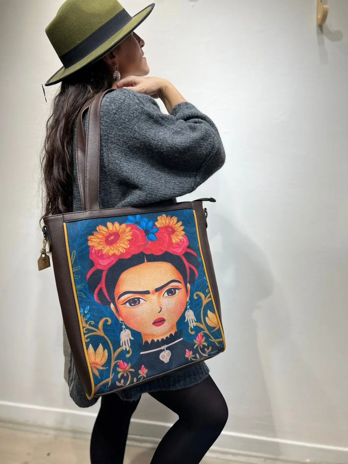 Büyük Kol Çantası