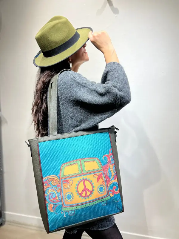 Büyük Kol Çantası