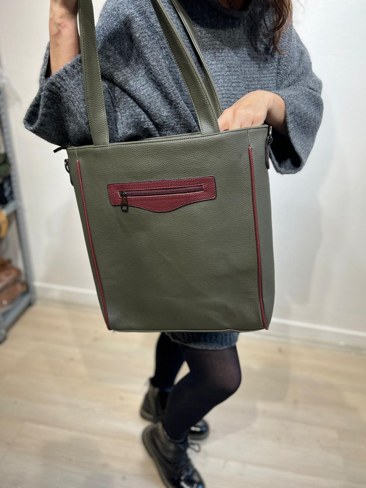 Büyük Kol Çantası