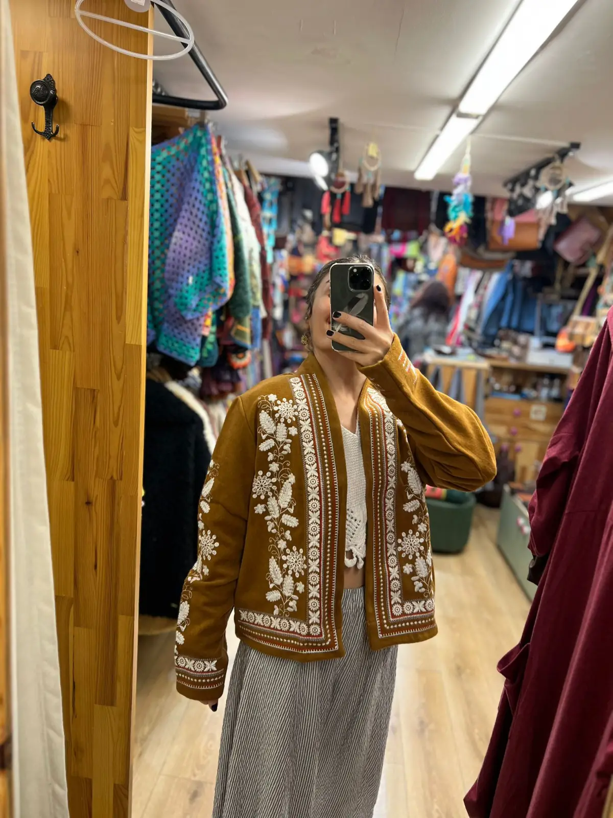 İşlemeli Leyla Ceket 