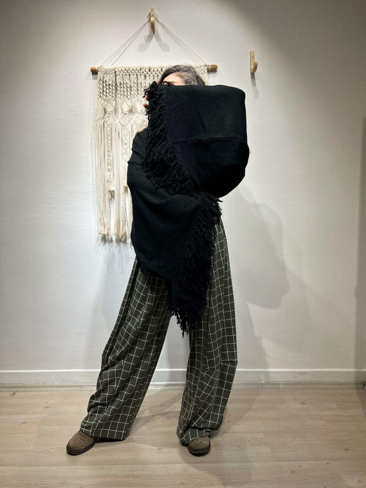 İspanyol Kol Püskül Bluz