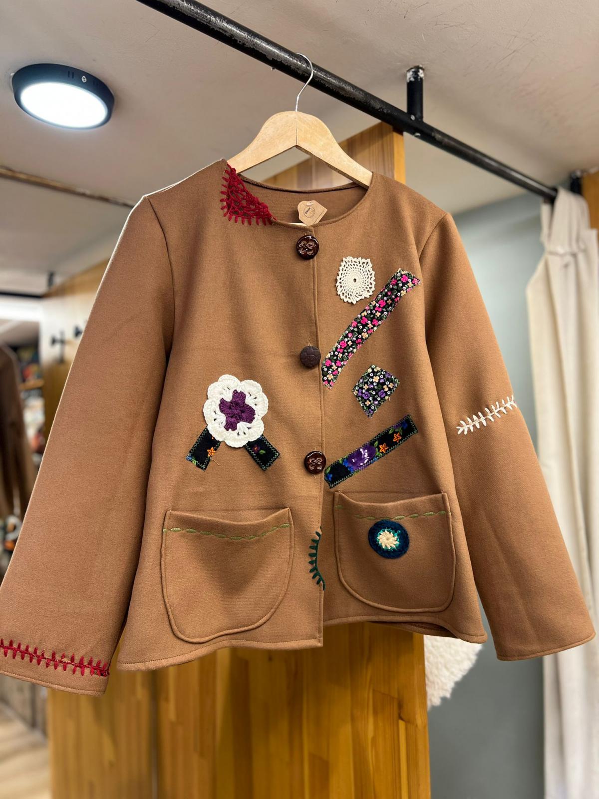 Tasarım Çağla Ceket