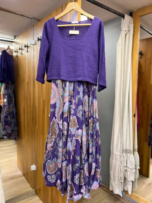 Çiçekli Bluzlu Elbise