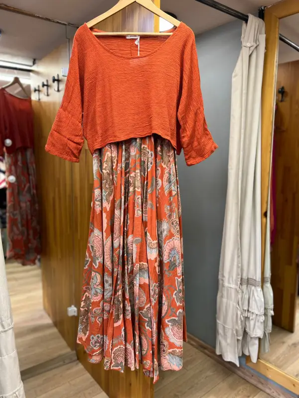 Çiçekli Bluzlu Elbise