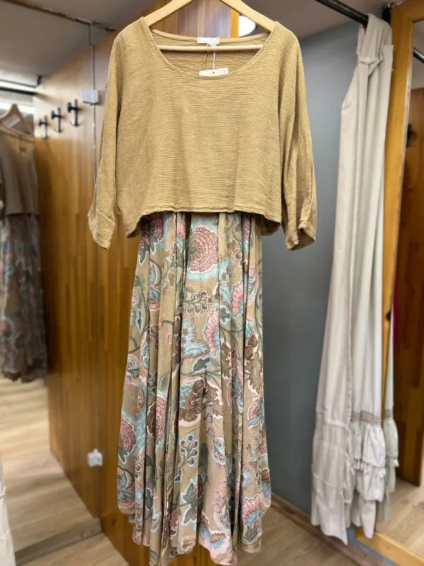 Çiçekli Bluzlu Elbise