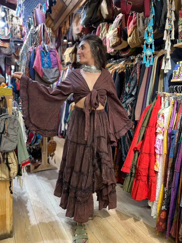 Takım İspanyol Şeli Bluz Etek