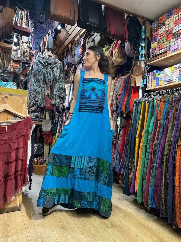 Nepal Elbise