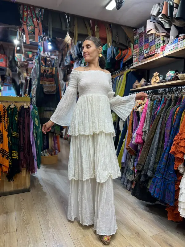 Katlı Elbise
